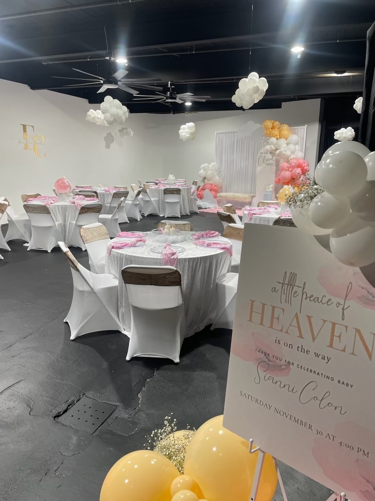Baby Shower White & Pink Elegance