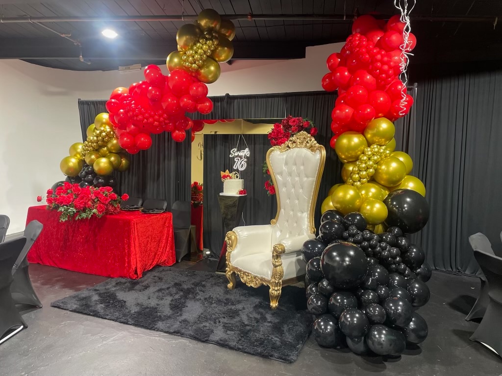 Sweet 16 Gold & Red Elegance